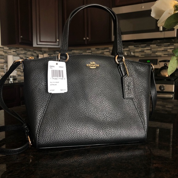 Coach Handbags - 🎀Coach🎀 Mini Kelsey Satchel
